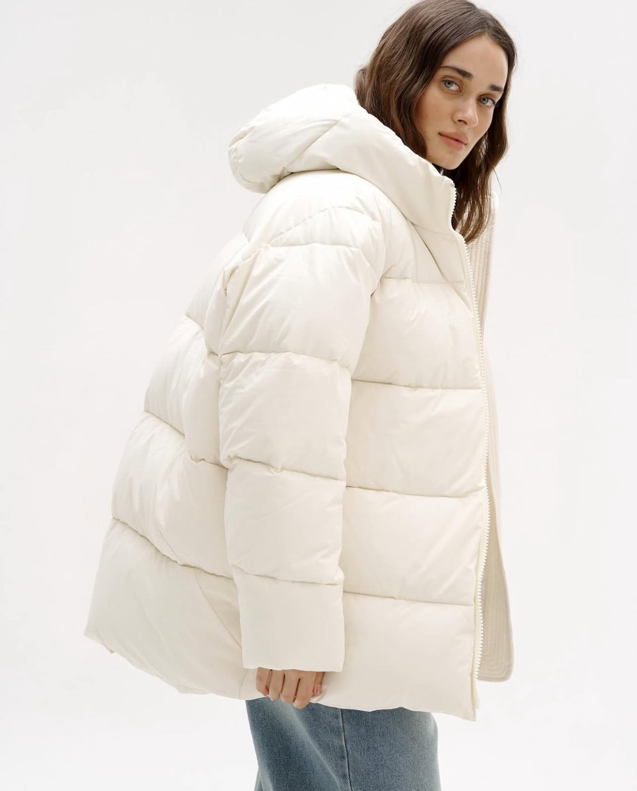 Oversized White Puffer Coat | Vol.04