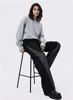 Loose-fit Panel Track