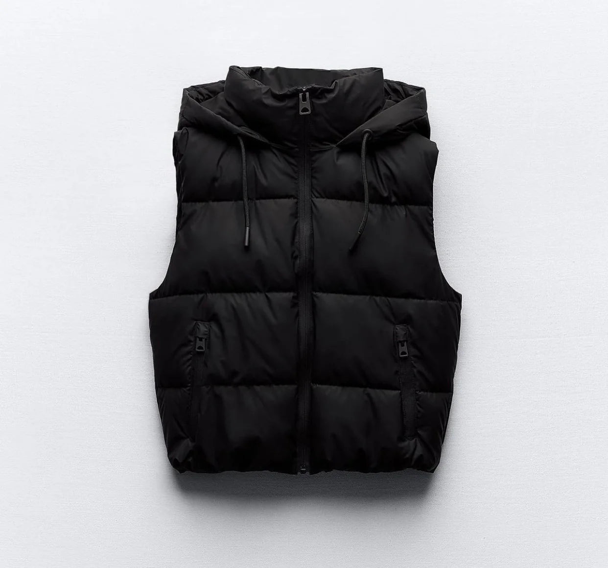 Sleeveless Uni-Jacket